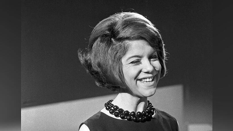 Country-Sängerin Jody Miller während eines TV-Auftritts in den 60er-Jahren.