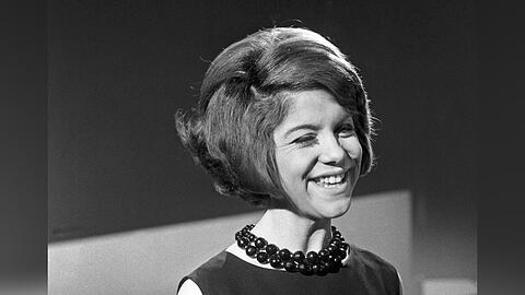 Country-Sängerin Jody Miller während eines TV-Auftritts in den 60er-Jahren.