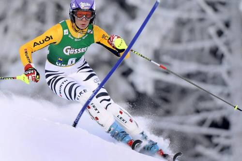 Am Freitag tritt sie beim Heim-Weltcup von Garmisch-Partenkirchen im Slalom an, tags darauf im Super-G: Lokalmatadorin Maria Riesch.