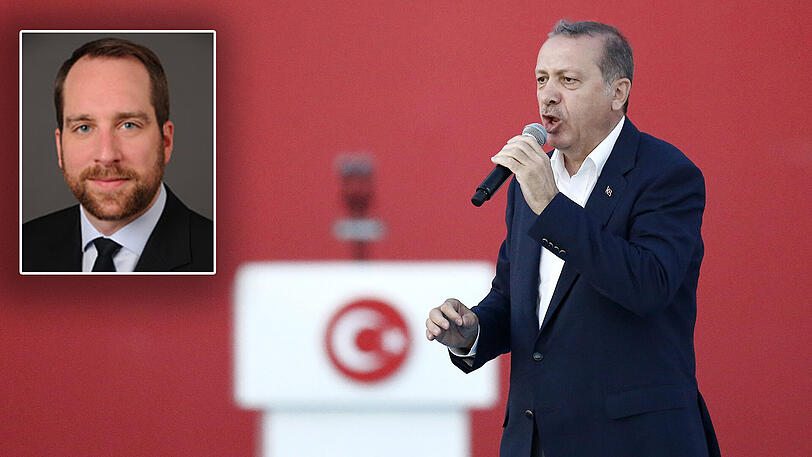 Dem Präsidenten der Türkei und seiner Partei droht der Verlust der absoluten Mehrheit. Wie ein Experte die Chance auf Wandel einschätzt...