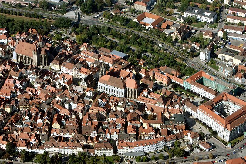 ...Ansbach, oder wie die Bewohner umgangssprachlich sagen: "Anschba".