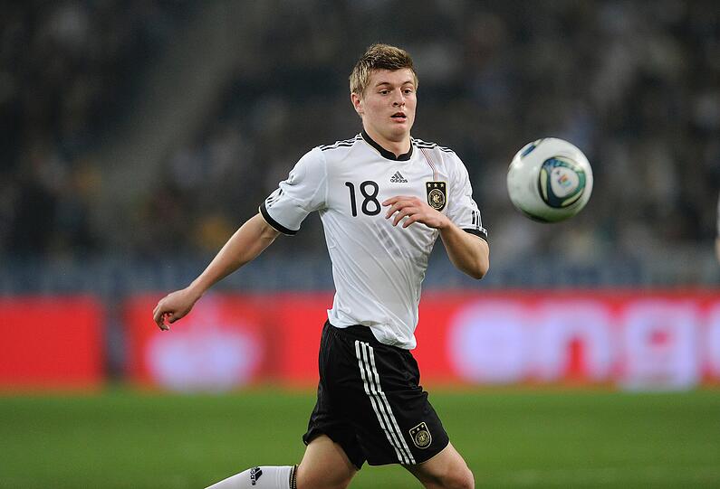 Toni Kroos bleibt bei den Bayern