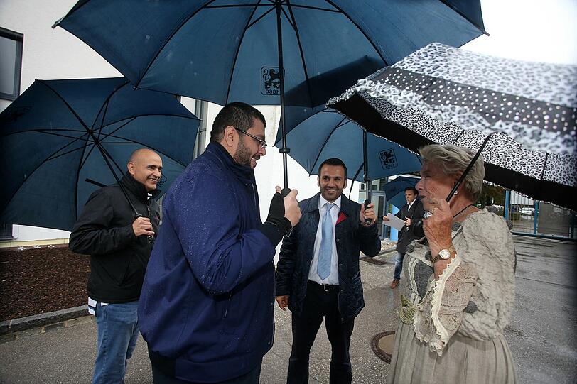 Ismaik besuchte am Samstag die Geschäftsstelle - die Bilder.