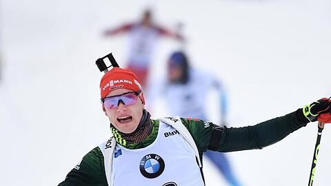 Benedikt Doll geht als Vierter in die Biathlon-Verfolgung.