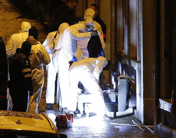 Bilder aus Verviers: Bei einem Anti-Terroreinsatz kamen am Donnerstagabend zwei Menschen ums Leben.