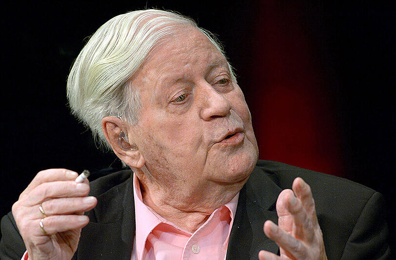 Nie um eine spitze Bemerkung verlegen: Altkanzler Helmut Schmidt.