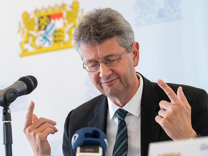 Michael Piazolo (Freie Wähler), bayerischer Staatsminister für Unterricht und Kultus. Foto: Peter Kneffel/Archivbild
