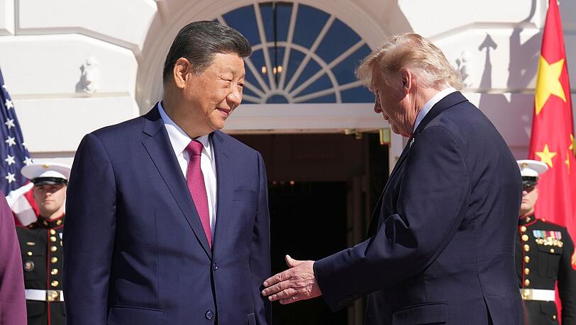 Chinas Staatschef Xi Jinping (l) reiste f&uuml;r drei Tage zu US-Pr&auml;sident Donald Trump nach Washington.