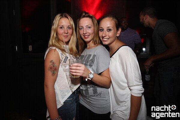 Heiße Party im Crux.Mehr Bilder gibt?s unter: www.nachtagenten.de