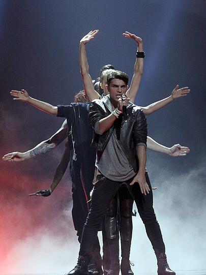 Mit ihrem mystischen Popsong &bdquo;Euphoria&ldquo;gewann die Sängerin Loreen im Finale in Baku. Roman Lob belegte am Ende einen guten achten Platz. Aber auch die Auftritte der anderen Nationen waren wie immer sehenswert. Die besten Bilder vom ESC-Finale aus Baku!