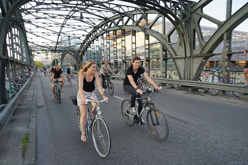 Über 16.000 Münchner waren bei der siebten Radlnacht dabei. Die Bilder.