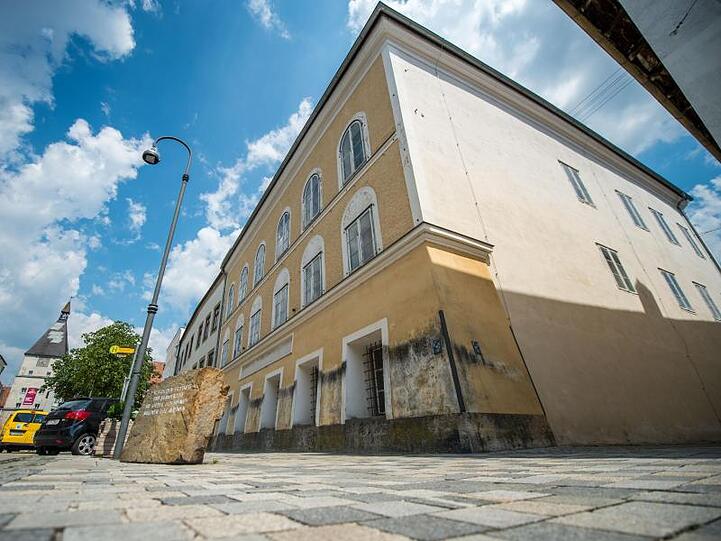 Das Geburtshaus von Adolf Hitler. Foto: Lino Mirgeler/Archiv