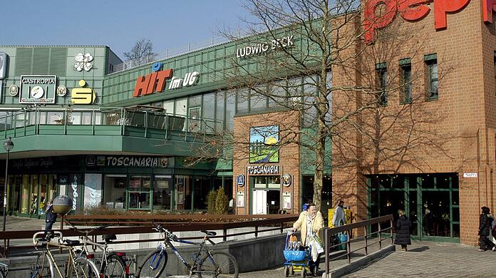 Ein 28-Jähriger weigerte sich im Einkaufszentrum Neuperlach eine Maske anzulegen. (Archivbild)