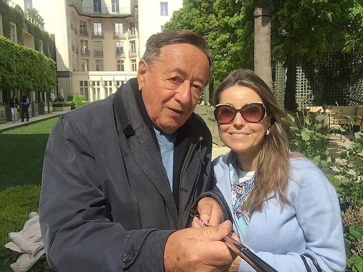 Mit Selfie-Stick: Richard Lugner und Andrea verbrachten Ostern in Paris