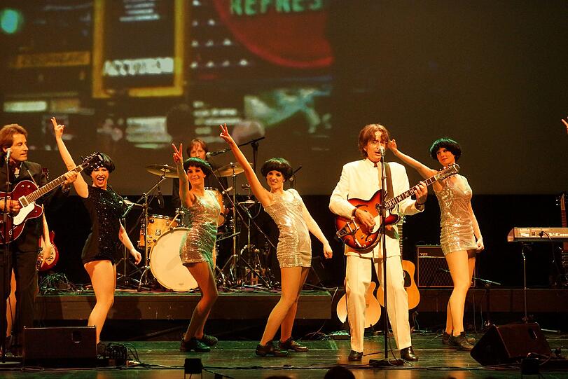 Im Gasteig zeigt Filmemacher Klaus Bichlmeier das Beatles-Musical mit Kurzfilmen. So war die Premiere.