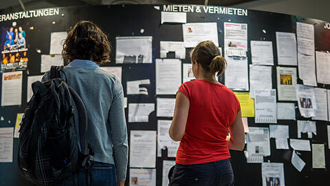 In München eine (bezahlbare) Wohnung zu finden, ist nicht leicht. Auch Studenten müssen hohe Mietpreise zahlen. (Symbolbild)