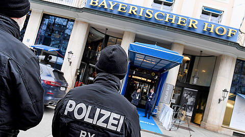 Die Sicherheitskonferenz findet im Hotel "Bayerischer Hof" statt.