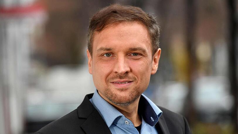 Sascha Straub ist Referatsleiter Finanzdienstleistungen bei der Verbraucherzentrale Bayern. Sascha Straub ist Referatsleiter Finanzdienstleistungen bei der Verbraucherzentrale Bayern.