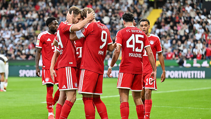 Die Bayern feierten am Sonntagabend einen letztlich verdienten 2:1-Sieg in Elversberg. Die Bayern feierten am Sonntagabend einen letztlich verdienten 2:1-Sieg in Elversberg.
