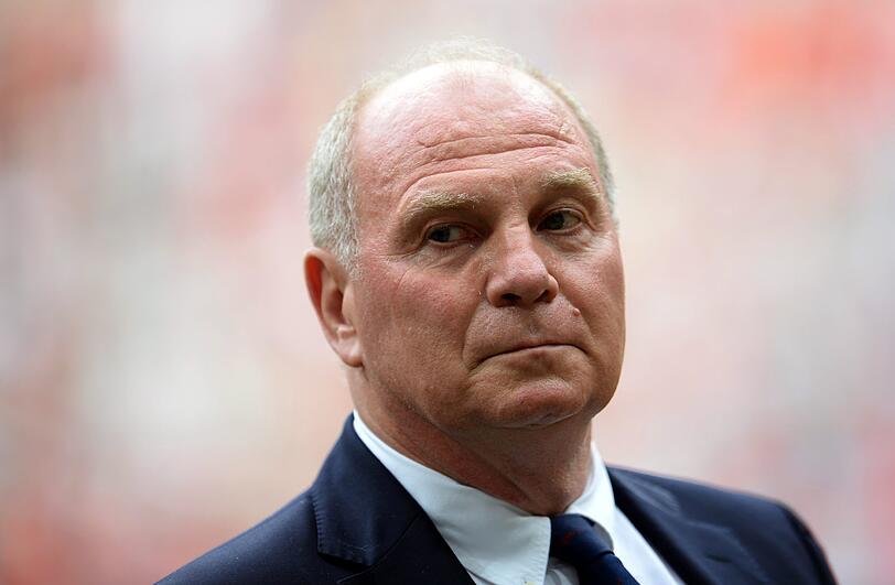 Uli Hoeneß wurde am Dienstag wegen Steuerhinterziehung angeklagt.