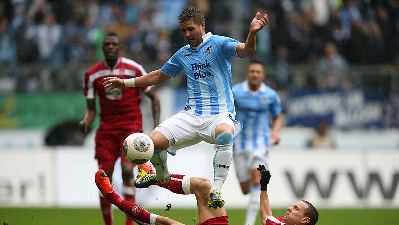 Markus Steinhöfer ist eine echte Verstärkung beim TSV 1860. Vor allem als Rechtsverteidiger spielt er seine Qualitäten voll aus, spielt deshalb auch in Cottbus. Markus Steinhöfer ist eine echte Verstärkung beim TSV 1860. Vor allem als Rechtsverteidiger spielt er seine Qualitäten voll aus, spielt deshalb auch in Cottbus.