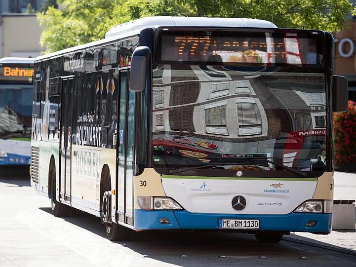 Die Stadt Monheim führt ab spätestens April 2020 einen Gratis-Busverkehr ein.