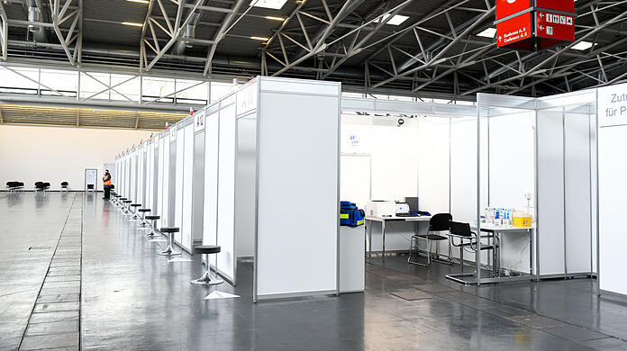 Das Münchner Impfzentrum in der Messe Riem.