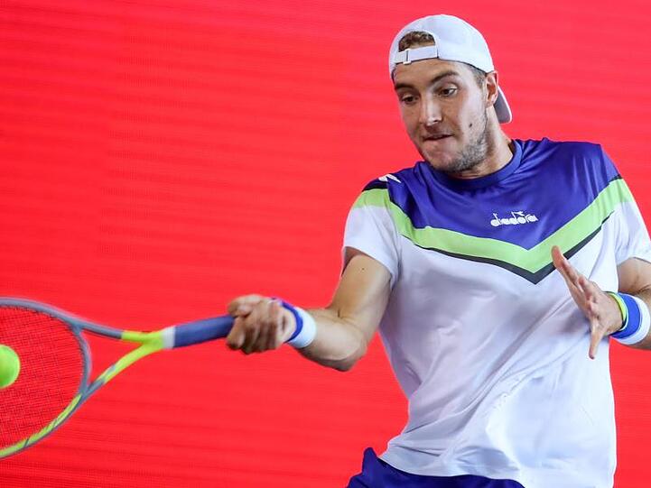 Jan-Lennard Struff ist auch in Halle/Westfalen am Start.