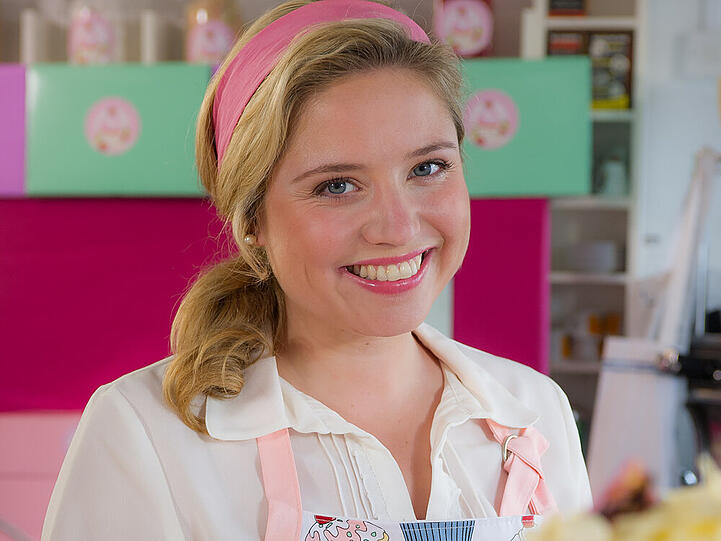 Caroline Maria Frier in "Rosamunde Pilcher: Rundum glücklich"