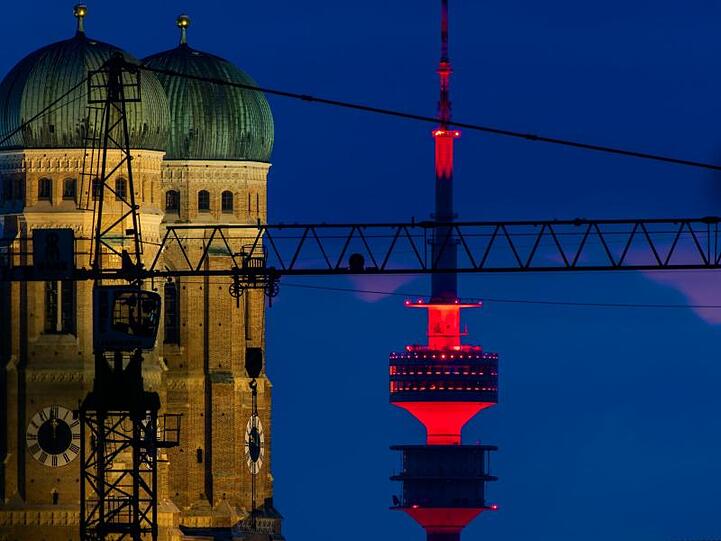 Der Fernsehturm auf dem Olympiagelände in München.