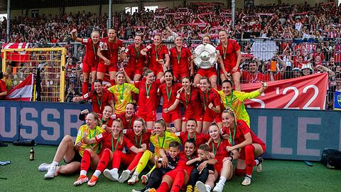 Meisterinnen: Die Frauen des FC Bayern.