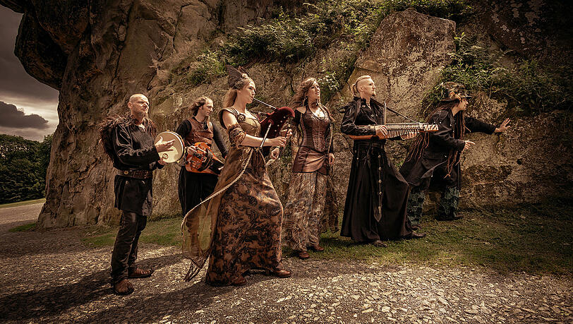 So groovt das Mittelalter: Die Band Faun kommt zu einem Konzert in die Münchner Kongresshalle. So groovt das Mittelalter: Die Band Faun kommt zu einem Konzert in die Münchner Kongresshalle.