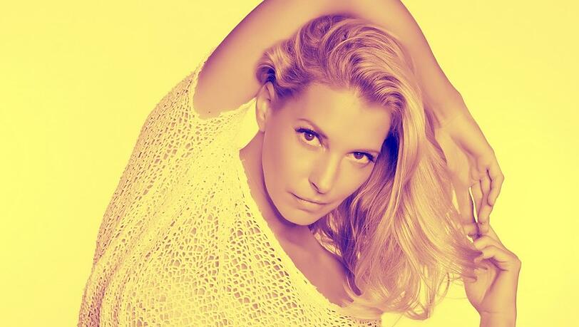 Mit dabei: DJ Giulia Siegel Mit dabei: DJ Giulia Siegel