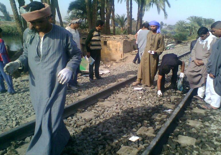 Bei dem Busunglück wurden mindestens 49 kleine Kinder getötet. Ägypten trauert.