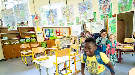F&uuml;r die Kinder der 1d an der St&auml;dtischen Grundschule am Steigerweg in M&uuml;lheim an der Ruhr beginnt mit der Einschulung eine aufregende und herausfordernde Zeit.