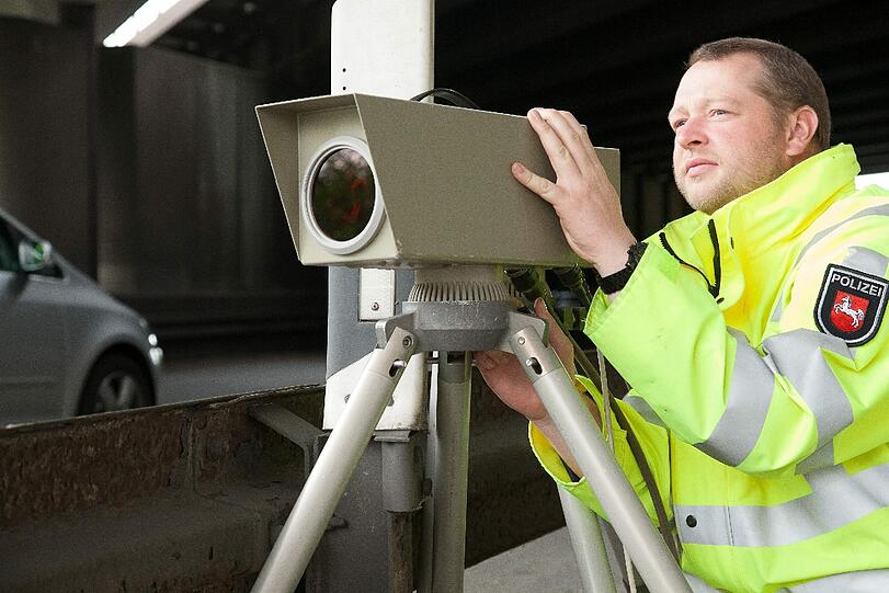 Tempoverstöße und andere Verkehrsdelikte werden ab dem 1. Mai 2014 nach dem neuen Punktesystem geahndet. Bestehende Einträge werden ins reformierte Register überführt.