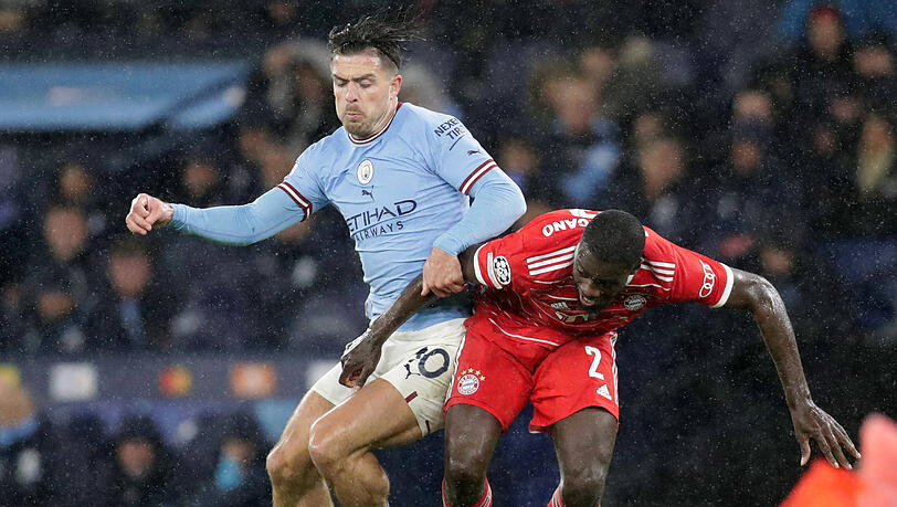 Ein Patzer mit Folgen: Upamecanos Ballverlust leitet 2:0-Führung von Manchester City ein. Ein Patzer mit Folgen: Upamecanos Ballverlust leitet 2:0-Führung von Manchester City ein.