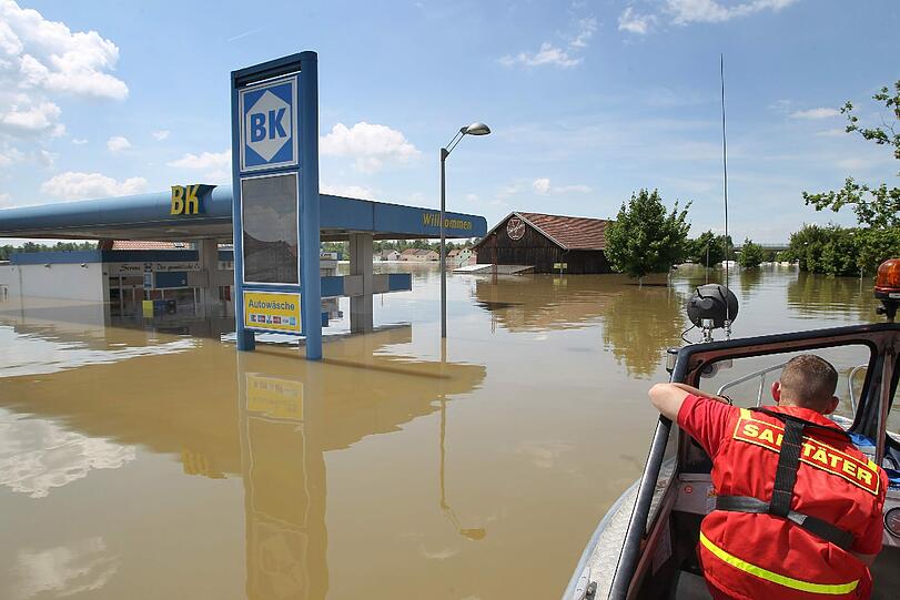 ...so wie diese Tankstelle, ...