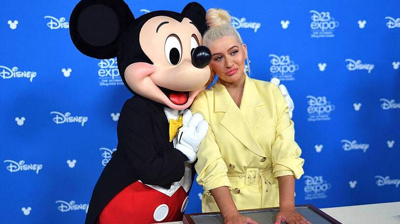 Sichtlich gerührt: Christina Aguilera bei ihrer Ehrung