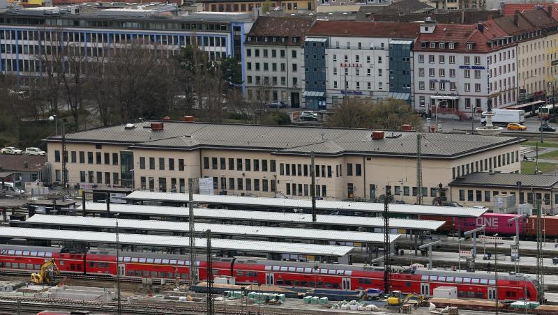 Blick auf den Würzburger Hauptbahnhof. Foto: Karl-Josef Hildenbrand/dpa/Archivbild Blick auf den Würzburger Hauptbahnhof. Foto: Karl-Josef Hildenbrand/dpa/Archivbild