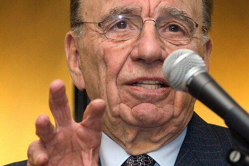 Medienmogul Murdoch steigt wieder in Deutschland ein.