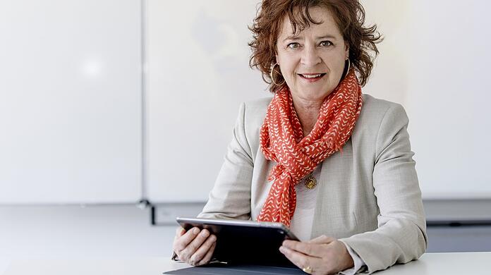Dorothea von Wieck: Die 60-Jährige lehrt an der Münchner Volkshochschule. Sie gibt IT-Kurse für Senioren.