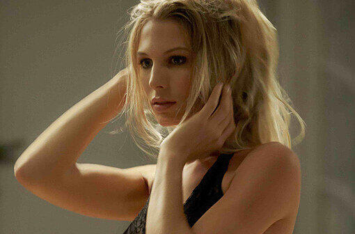 So sexy ist Sarah Brandner in der neuen Kampagne von AXE. Die Bilder