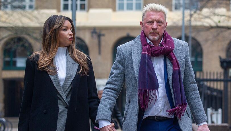 Boris Becker und seine Freundin Lilian de Carvalho Monteiro auf dem Weg zum Gericht.