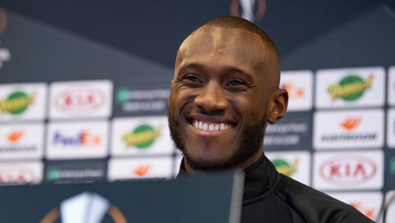 Freut sich auf das Spiel in seiner ehemaligen Heimat: Wolfsburgs Kapitän Josuha Guilavogui. Freut sich auf das Spiel in seiner ehemaligen Heimat: Wolfsburgs Kapitän Josuha Guilavogui.
