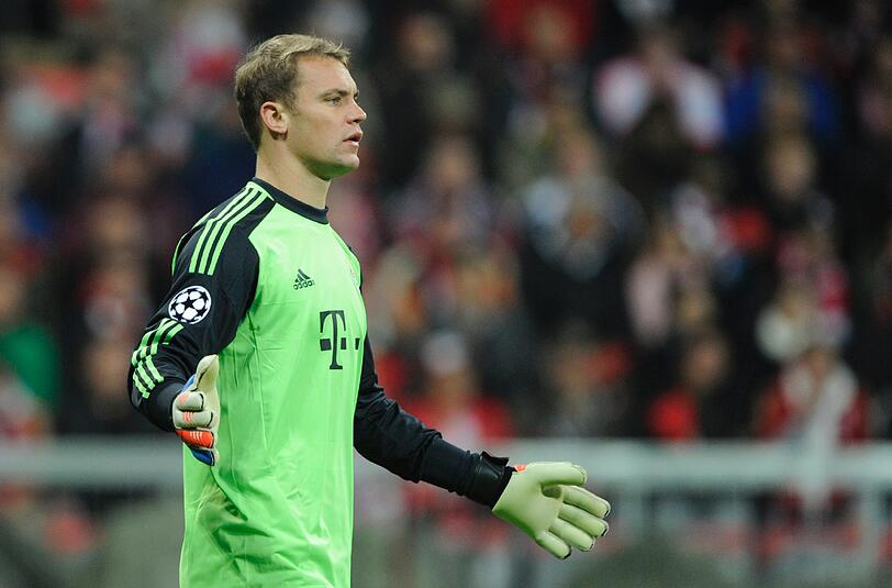 MANUEL NEUER: NOTE 3 Nichts zu halten. Also: Nichts zu tun. Bis zum Gegentreffer. Das war kein Abend nach seinem Geschmack.