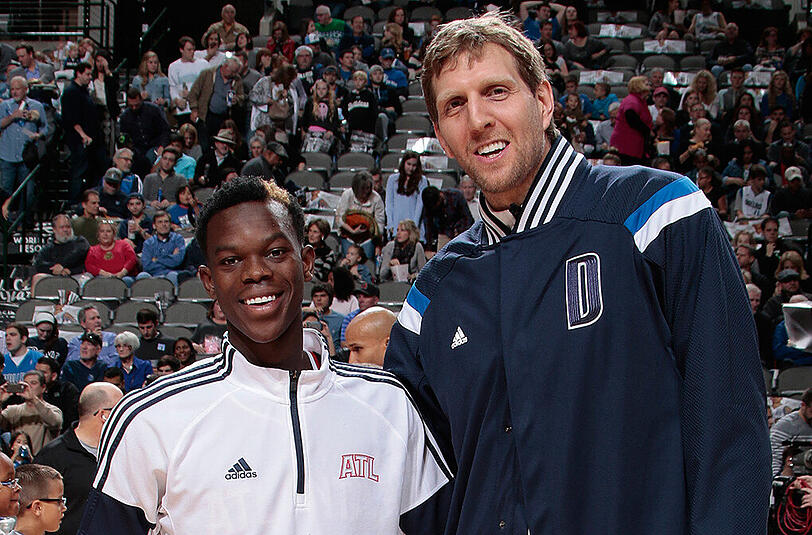 Dirk Nowitzki hält große Stücke auf seinen deutschen NBA-Kollegen Dennis Schröder (links).