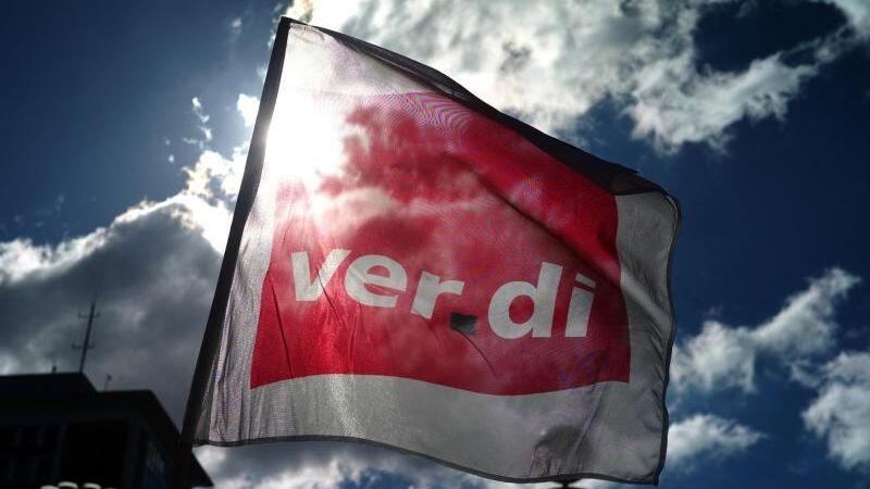Verdi ruft Beschäftigte im Handel und bei Banken zum Streik auf.