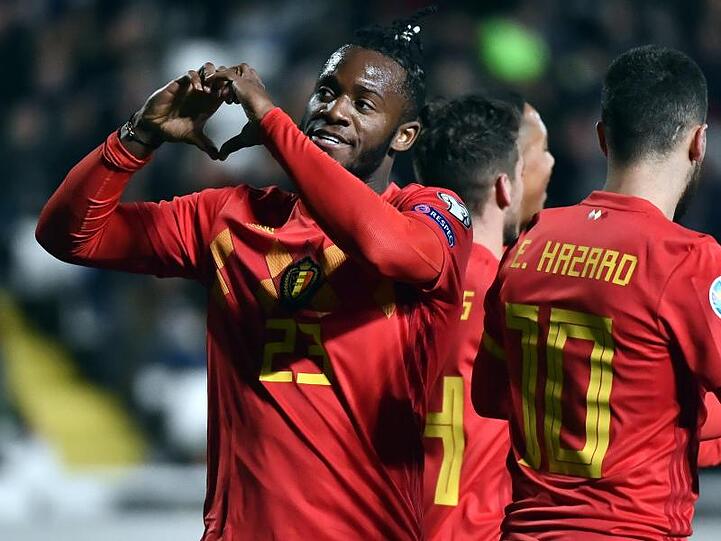 Belgiens Michy Batshuayi feiert sein Tor gegen Zypern.
