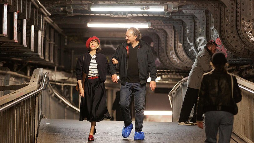 Christiane Paul und Charly Hübner im Bahnhof Friedrichstraße Christiane Paul und Charly Hübner im Bahnhof Friedrichstraße